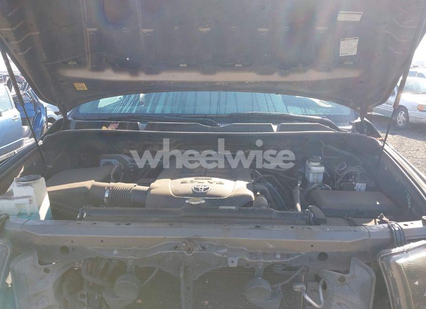 Photo 10 of 2012 Toyota Tundra GRADE 5.7L V8 (VIN 5TFUY5F18CX223728)