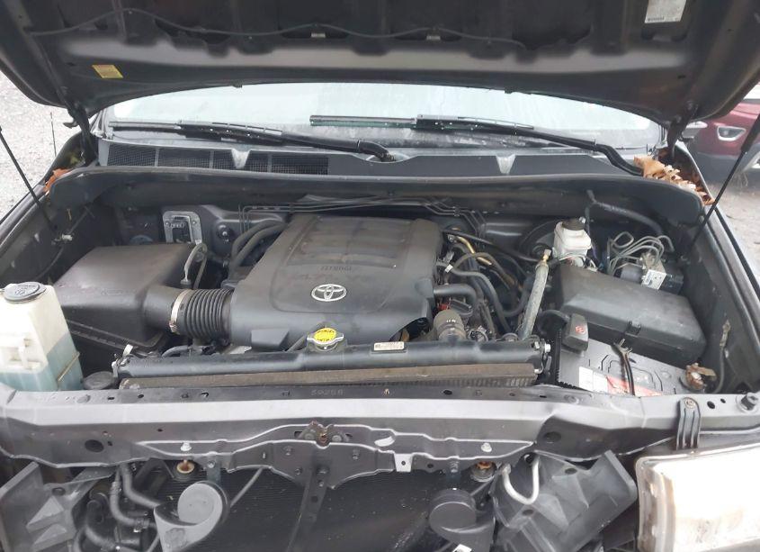 Photo 10 of 2013 Toyota Tundra DOUBLE CAB SR5 (VIN 5TFUY5F18DX322101)