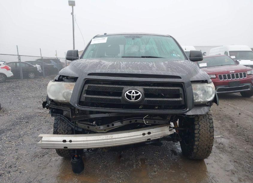 Photo 12 of 2013 Toyota Tundra DOUBLE CAB SR5 (VIN 5TFUY5F18DX322101)