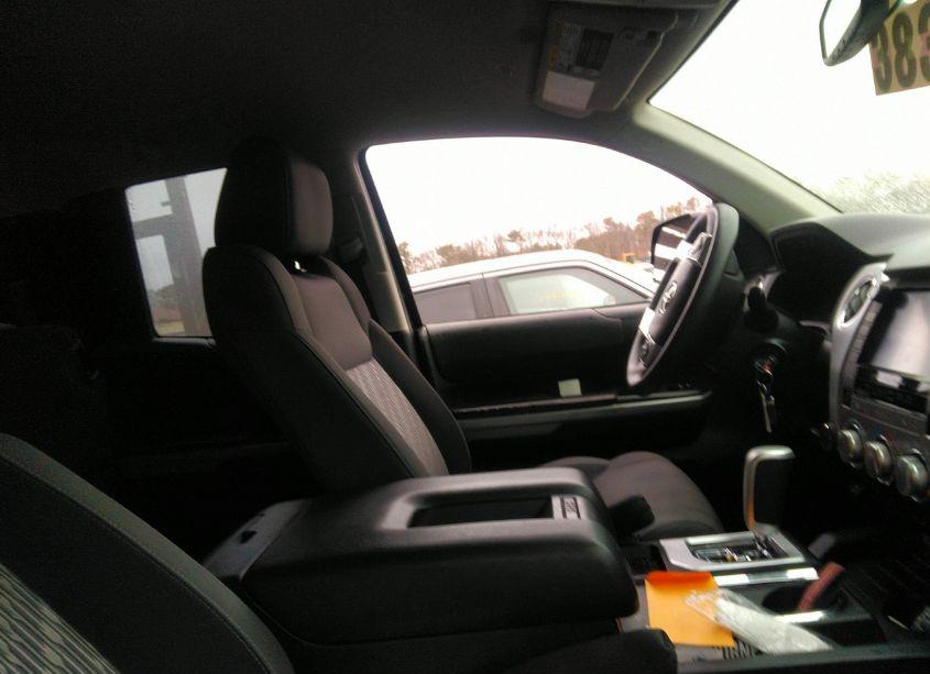 Photo 5 of 2021 Toyota Tundra SR5 (VIN 5TFUY5F18MX021408)