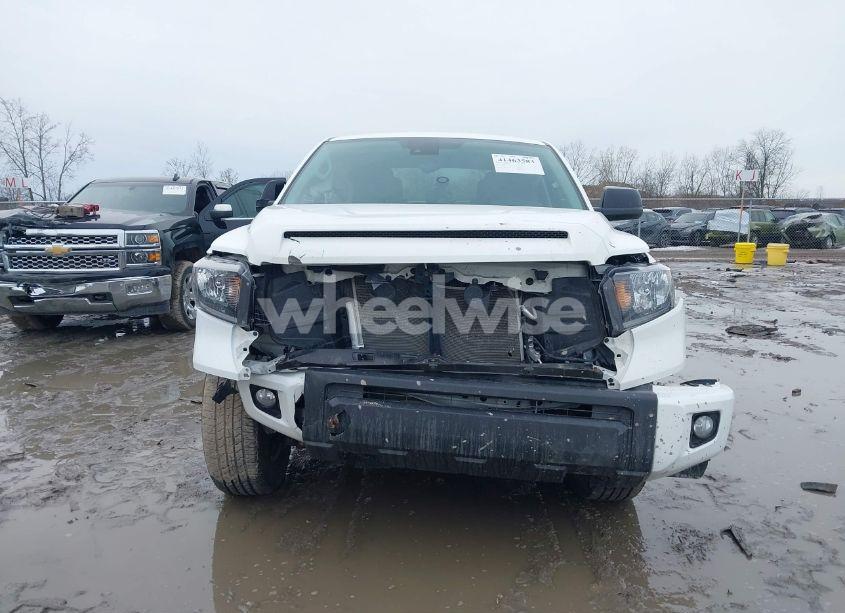 Photo 13 of 2021 Toyota Tundra SR5 (VIN 5TFUY5F18MX970201)