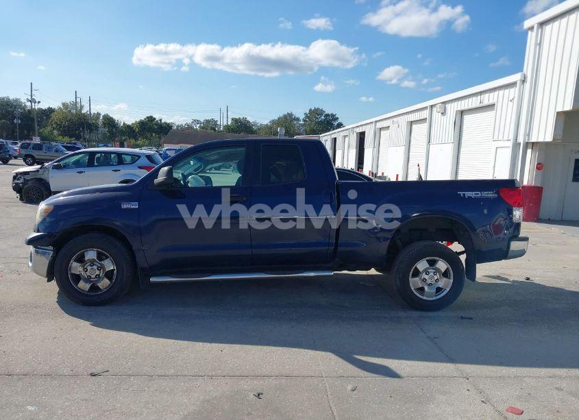 Photo 13 of 2010 Toyota Tundra GRADE 5.7L V8 (VIN 5TFUY5F19AX108424)