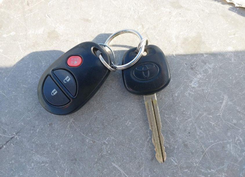 Photo 11 of 2013 Toyota Tundra GRADE 5.7L V8 (VIN 5TFUY5F19DX270901)