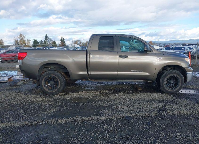 Photo 14 of 2013 Toyota Tundra GRADE 5.7L V8 (VIN 5TFUY5F19DX270901)
