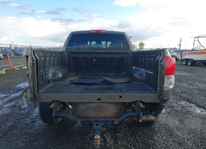 Photo 17 of 2013 Toyota Tundra GRADE 5.7L V8 (VIN 5TFUY5F19DX270901)