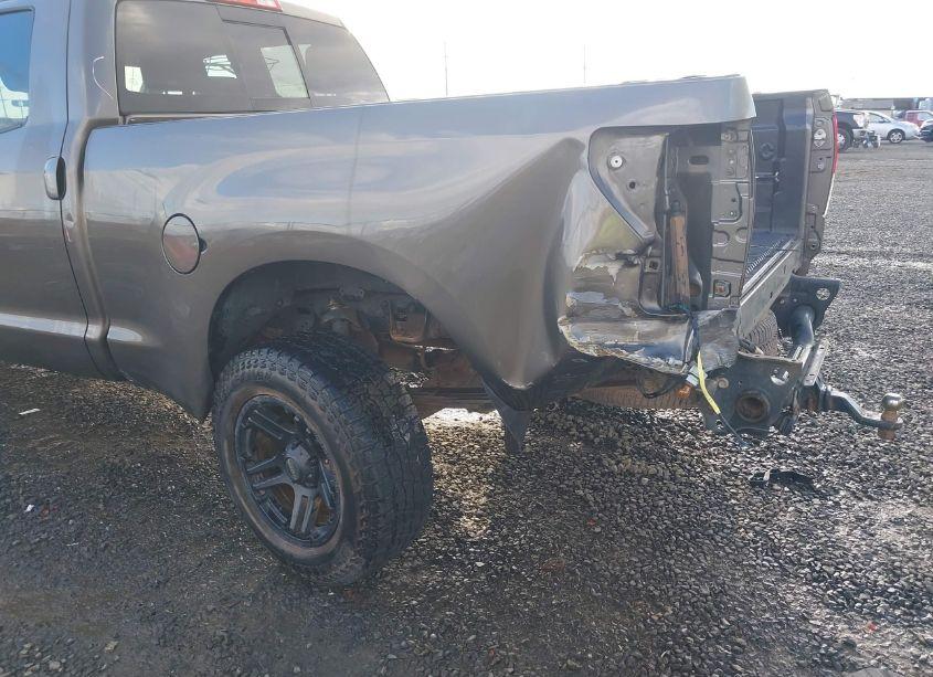 Photo 6 of 2013 Toyota Tundra GRADE 5.7L V8 (VIN 5TFUY5F19DX270901)