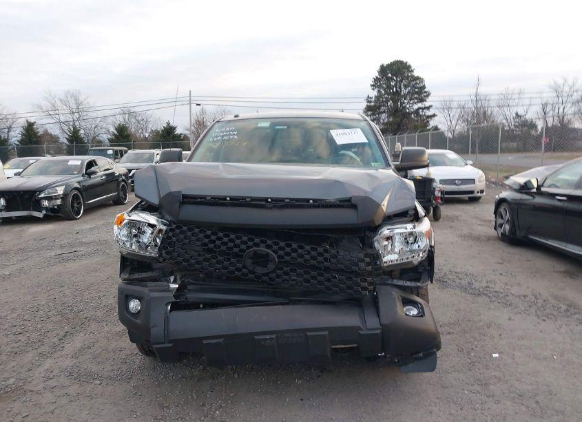 Photo 12 of 2016 Toyota Tundra SR5 5.7L V8 (VIN 5TFUY5F19GX490690)