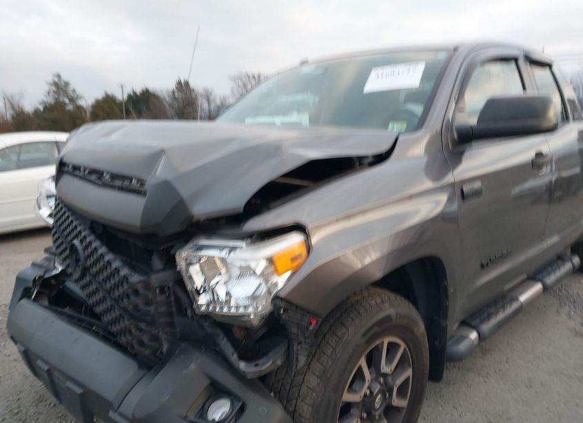 Photo 6 of 2016 Toyota Tundra SR5 5.7L V8 (VIN 5TFUY5F19GX490690)