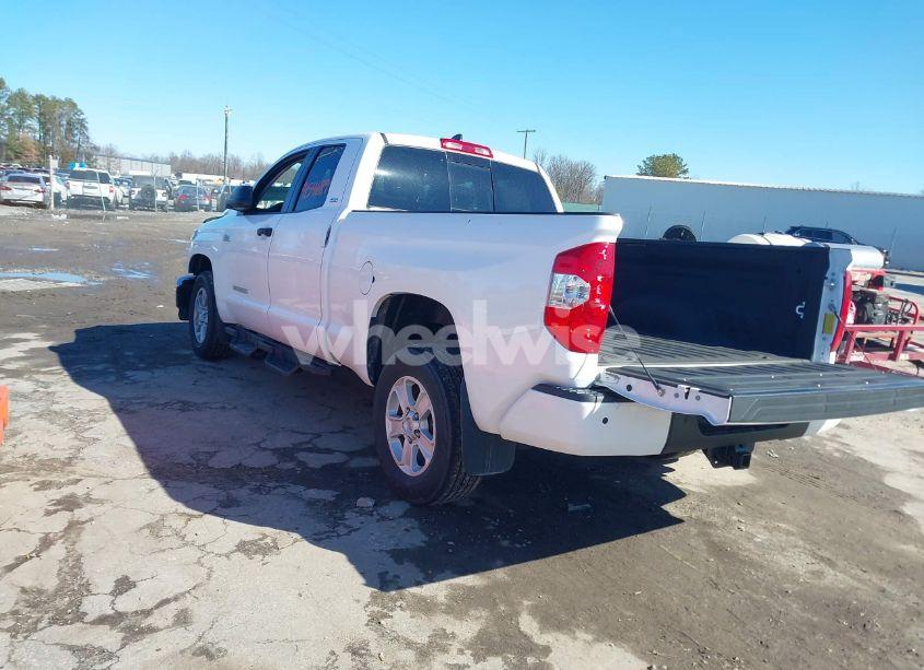 Photo 3 of 2021 Toyota Tundra SR5 (VIN 5TFUY5F19MX011213)