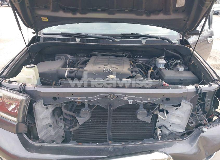 Photo 10 of 2013 Toyota Tundra GRADE 5.7L V8 (VIN 5TFUY5F1XDX285908)