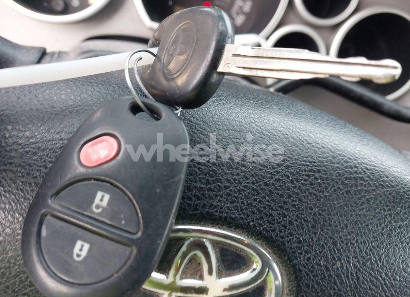 Photo 11 of 2013 Toyota Tundra GRADE 5.7L V8 (VIN 5TFUY5F1XDX285908)