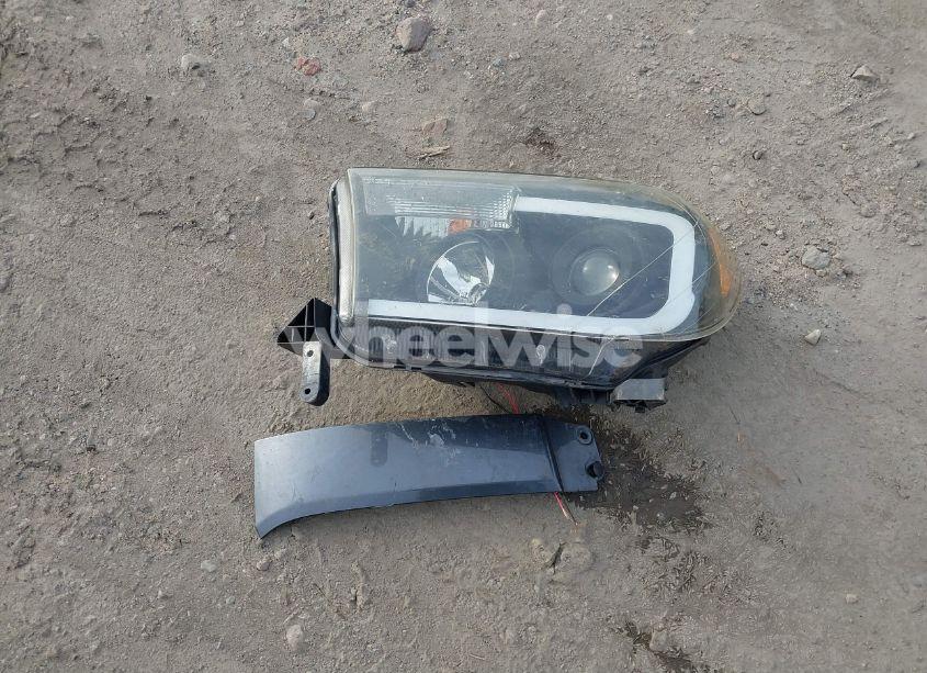 Photo 12 of 2013 Toyota Tundra GRADE 5.7L V8 (VIN 5TFUY5F1XDX285908)