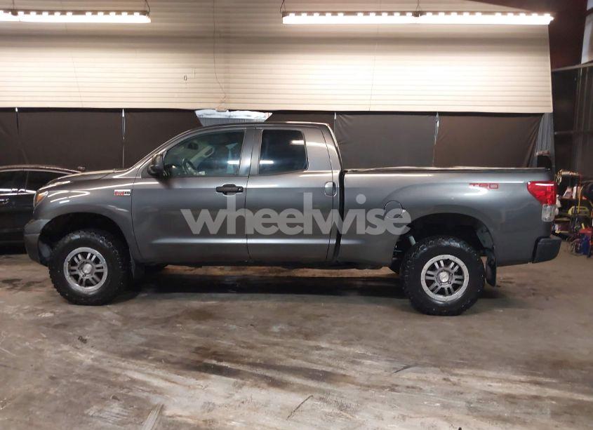 Photo 14 of 2013 Toyota Tundra GRADE 5.7L V8 (VIN 5TFUY5F1XDX322004)