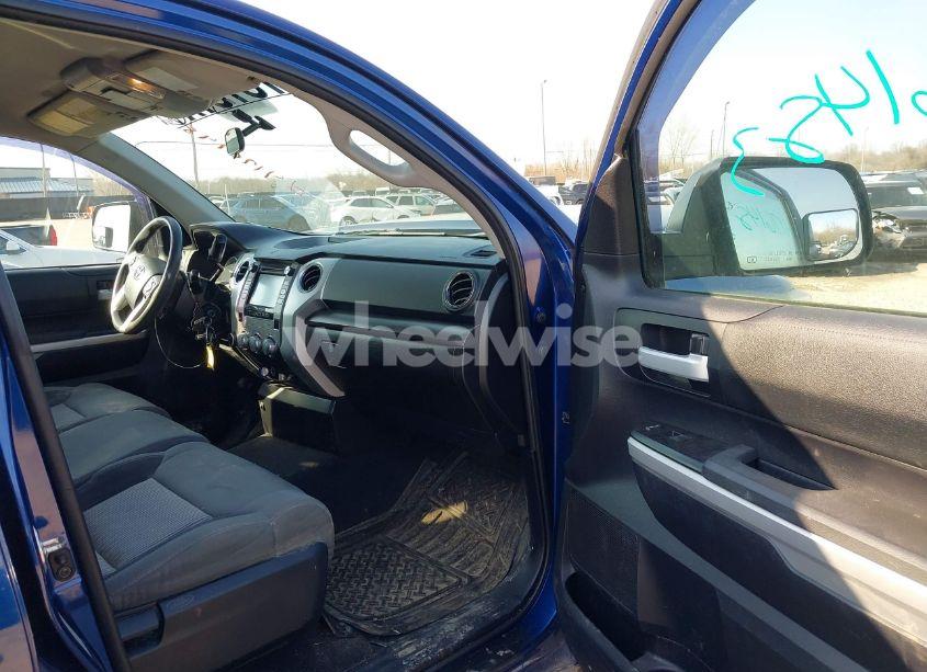 Photo 5 of 2014 Toyota Tundra SR5 5.7L V8 (VIN 5TFUY5F1XEX379823)