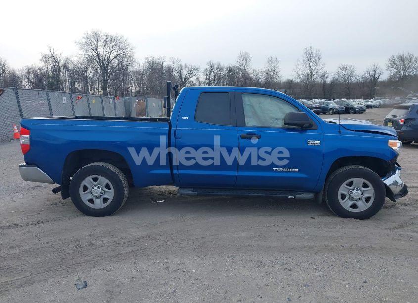 Photo 13 of 2017 Toyota Tundra SR5 5.7L V8 (VIN 5TFUY5F1XHX656796)