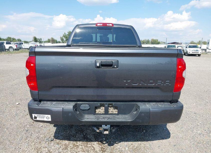 Photo 16 of 2018 Toyota Tundra SR5 5.7L V8 (VIN 5TFUY5F1XJX762235)