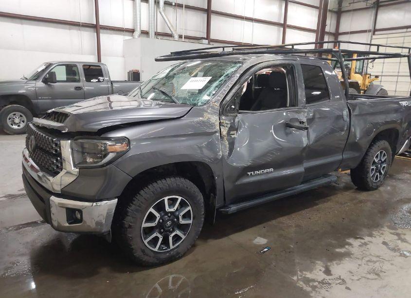 Photo 2 of 2020 Toyota Tundra SR5 (VIN 5TFUY5F1XLX951261)