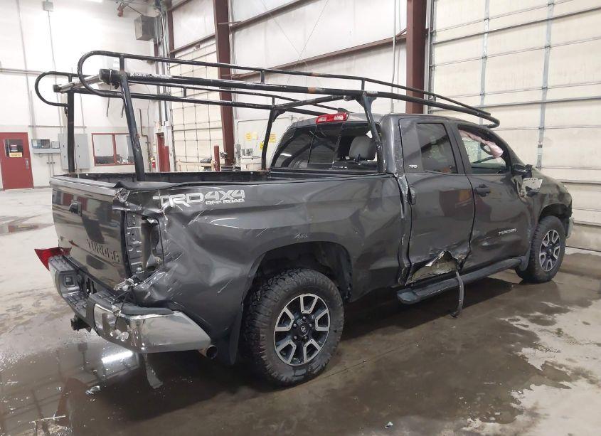 Photo 4 of 2020 Toyota Tundra SR5 (VIN 5TFUY5F1XLX951261)