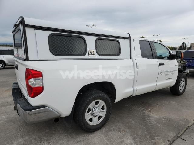 Photo 5 of 2020 TOYOTA TUNDRA DOUBLE CAB SR (VIN 5TFUY5F1XMX976047)