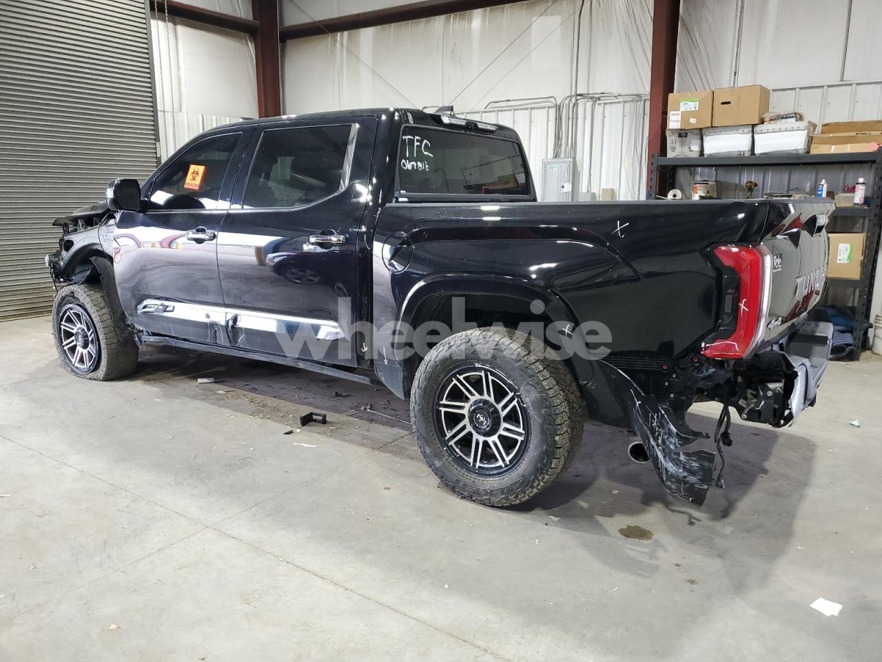 Photo 2 of 2024 TOYOTA TUNDRA CREWMAX CAPSTONE (VIN 5TFVC5DB3RX067816)