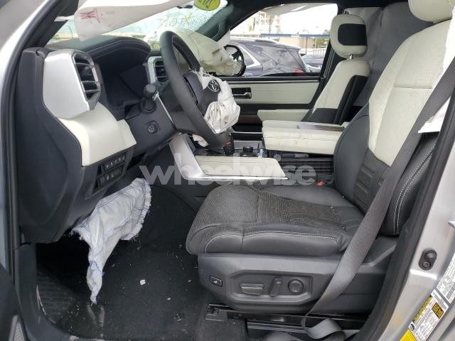 Photo 2 of 2023 TOYOTA TUNDRA CREWMAX CAPSTONE N/A (VIN 5TFVC5DB9PX014986)