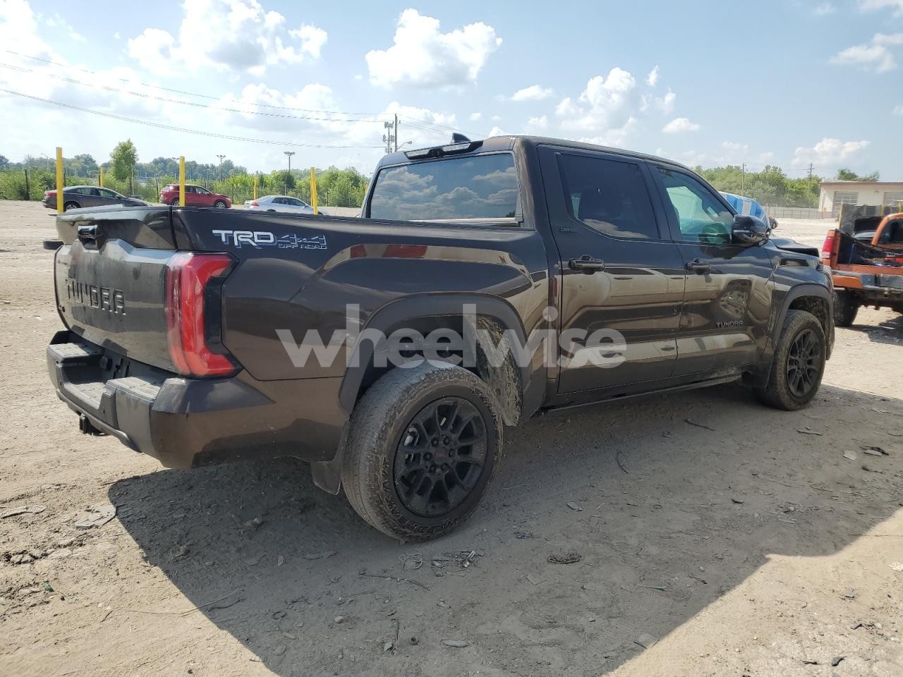 Photo 3 of 2024 TOYOTA TUNDRA CREWMAX LIMITED (VIN 5TFWA5DB0RX191861)