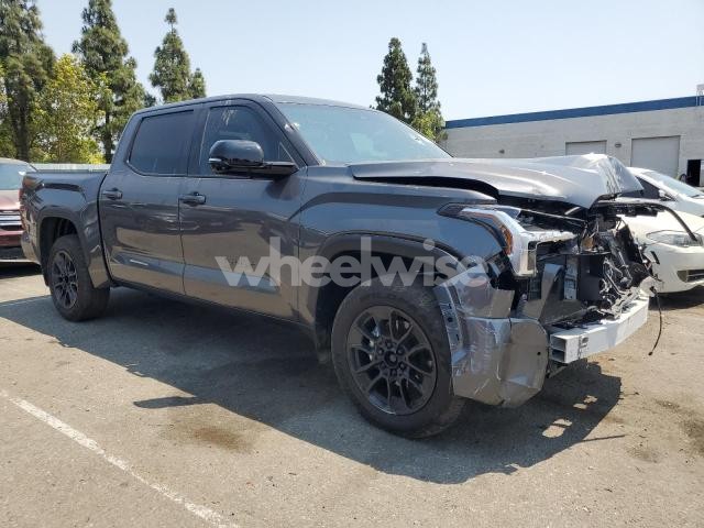 Photo 3 of 2025 TOYOTA TUNDRA CREWMAX LIMITED (VIN 5TFWA5DB0SX303032)