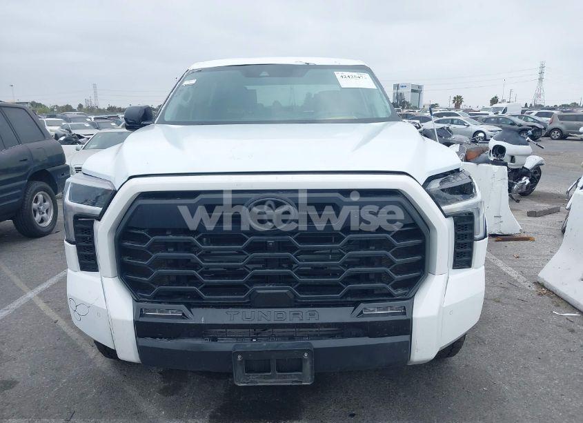 Photo 12 of 2024 Toyota Tundra LIMITED 4WD (VIN 5TFWA5DB2RX156299)