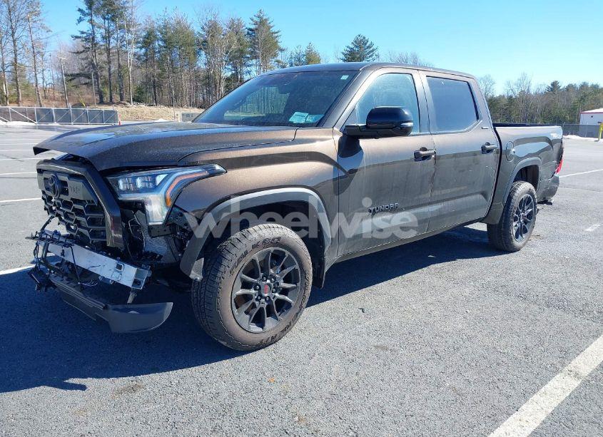 Photo 2 of 2025 Toyota Tundra LIMITED 4WD (VIN 5TFWA5DB2SX259129)
