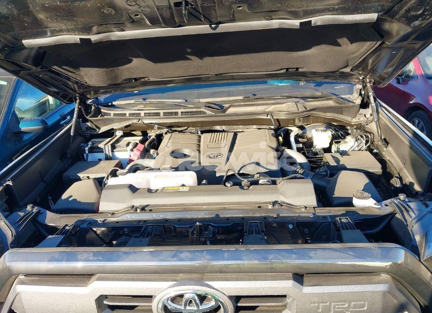 Photo 10 of 2024 Toyota Tundra PLATINUM (VIN 5TFWA5DB4RX217927)