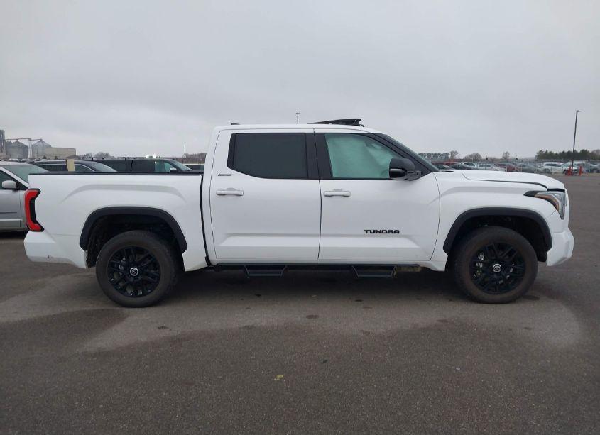 Photo 13 of 2024 Toyota Tundra LIMITED (VIN 5TFWA5DB5RX193833)