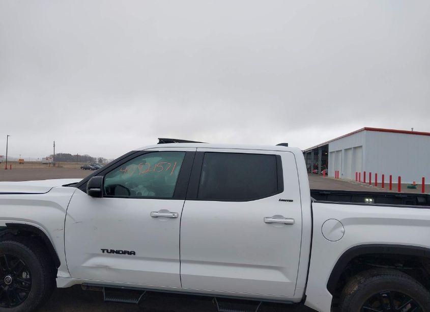 Photo 14 of 2024 Toyota Tundra LIMITED (VIN 5TFWA5DB5RX193833)