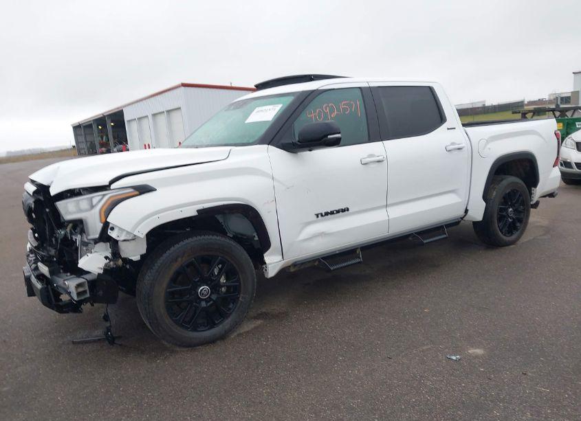 Photo 2 of 2024 Toyota Tundra LIMITED (VIN 5TFWA5DB5RX193833)