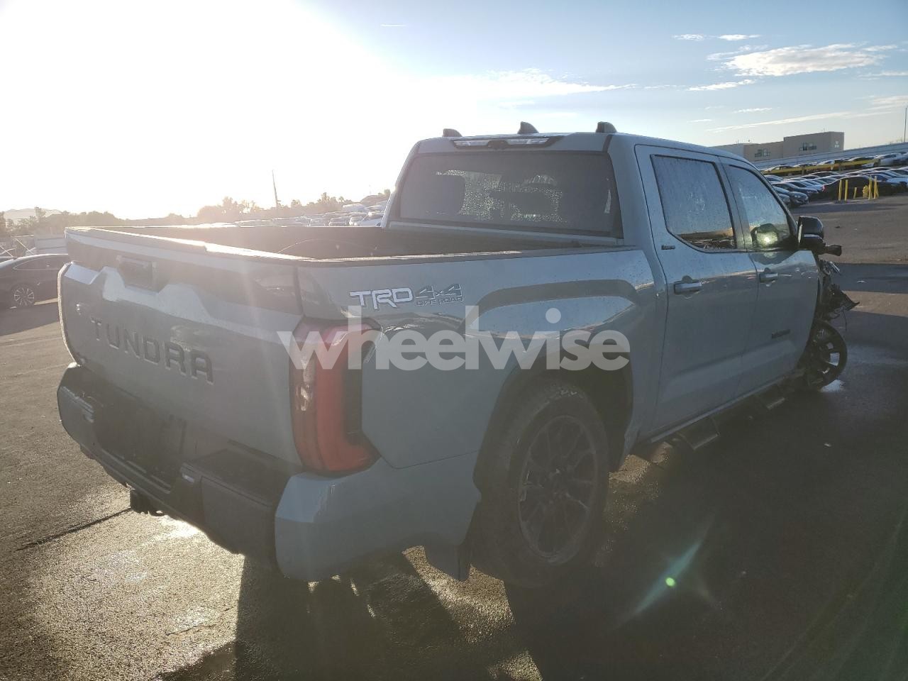 Photo 3 of 2025 TOYOTA TUNDRA CREWMAX LIMITED (VIN 5TFWA5DB5SX273381)