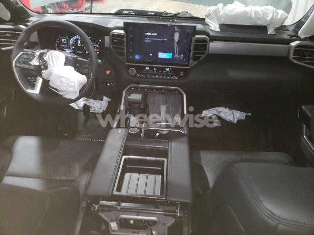 Photo 10 of 2025 TOYOTA TUNDRA CREWMAX LIMITED (VIN 5TFWA5DB7SX246179)