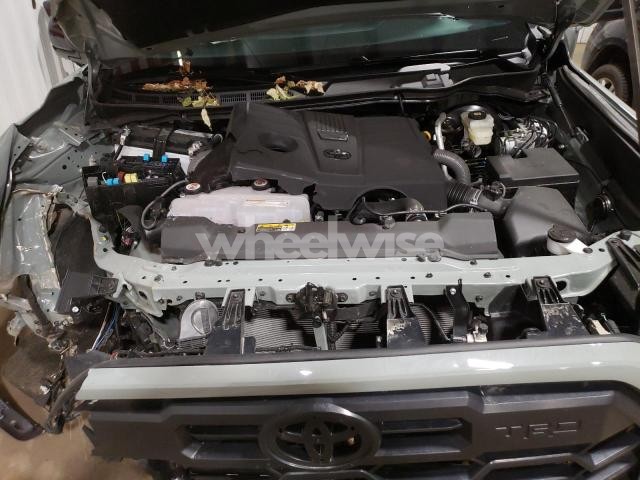 Photo 5 of 2025 TOYOTA TUNDRA CREWMAX LIMITED (VIN 5TFWA5DB7SX246179)