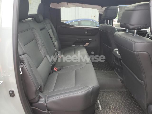 Photo 13 of 2025 TOYOTA TUNDRA CREWMAX LIMITED (VIN 5TFWA5DB8SX264786)