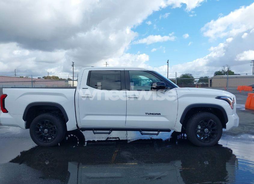 Photo 13 of 2024 Toyota Tundra LIMITED (VIN 5TFWA5DB9RX217552)