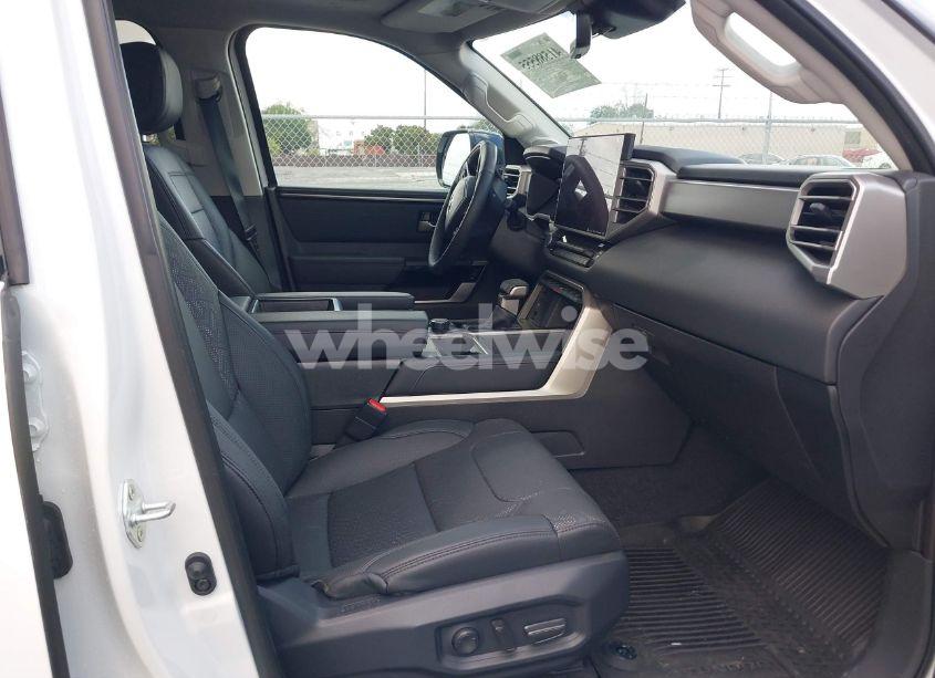 Photo 5 of 2024 Toyota Tundra LIMITED (VIN 5TFWA5DB9RX217552)