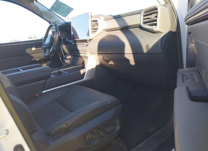 Photo 5 of 2024 Toyota Tundra LIMITED (VIN 5TFWA5DBXRX198672)