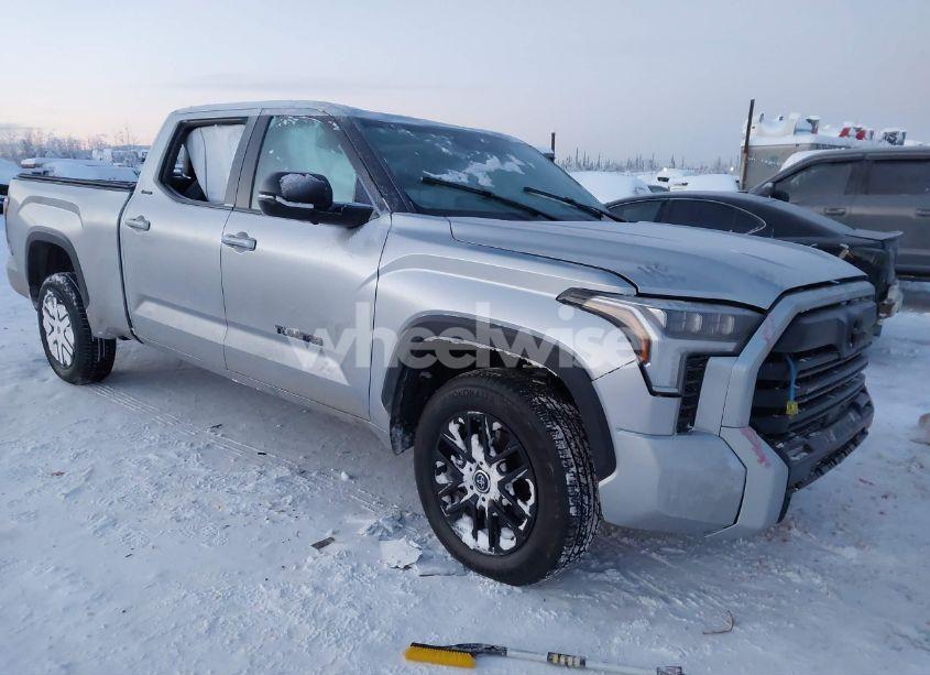 2024 Toyota Tundra LIMITED (VIN 5TFWA5EC6RX029501) main photo