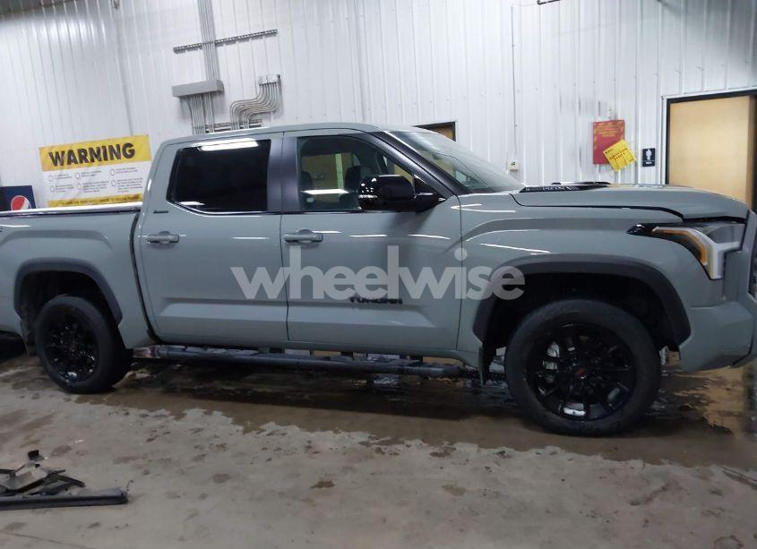 Photo 14 of 2024 Toyota Tundra HYBRID LIMITED (VIN 5TFWC5DB1RX042644)