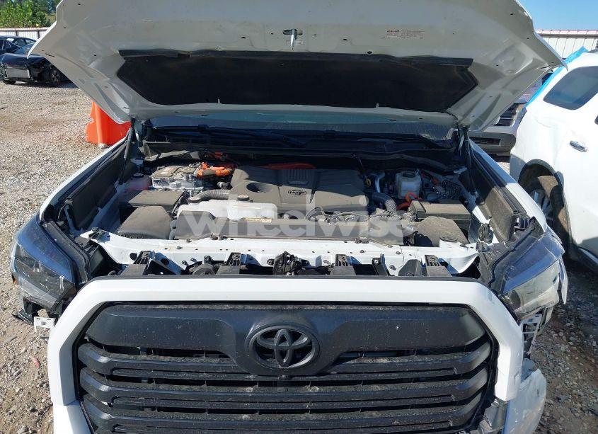 Photo 10 of 2024 Toyota Tundra HYBRID LIMITED (VIN 5TFWC5DB5RX075064)