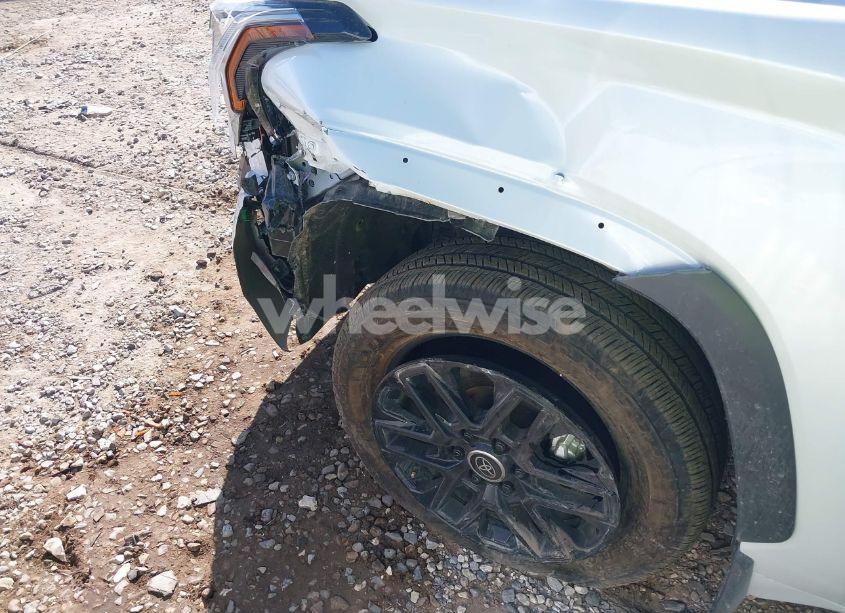 Photo 20 of 2024 Toyota Tundra HYBRID LIMITED (VIN 5TFWC5DB5RX075064)