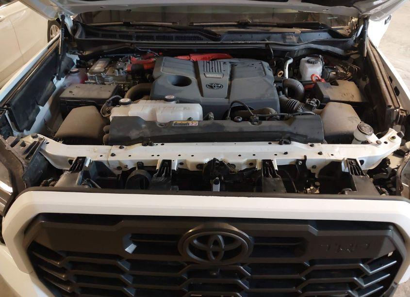 Photo 10 of 2024 Toyota Tundra HYBRID LIMITED (VIN 5TFWC5DB9RX071633)