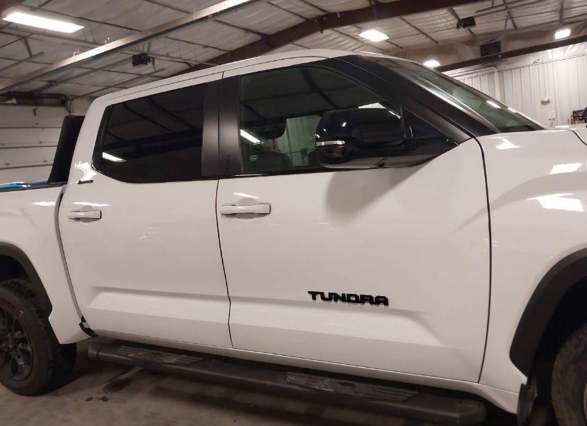 Photo 13 of 2024 Toyota Tundra HYBRID LIMITED (VIN 5TFWC5DB9RX071633)