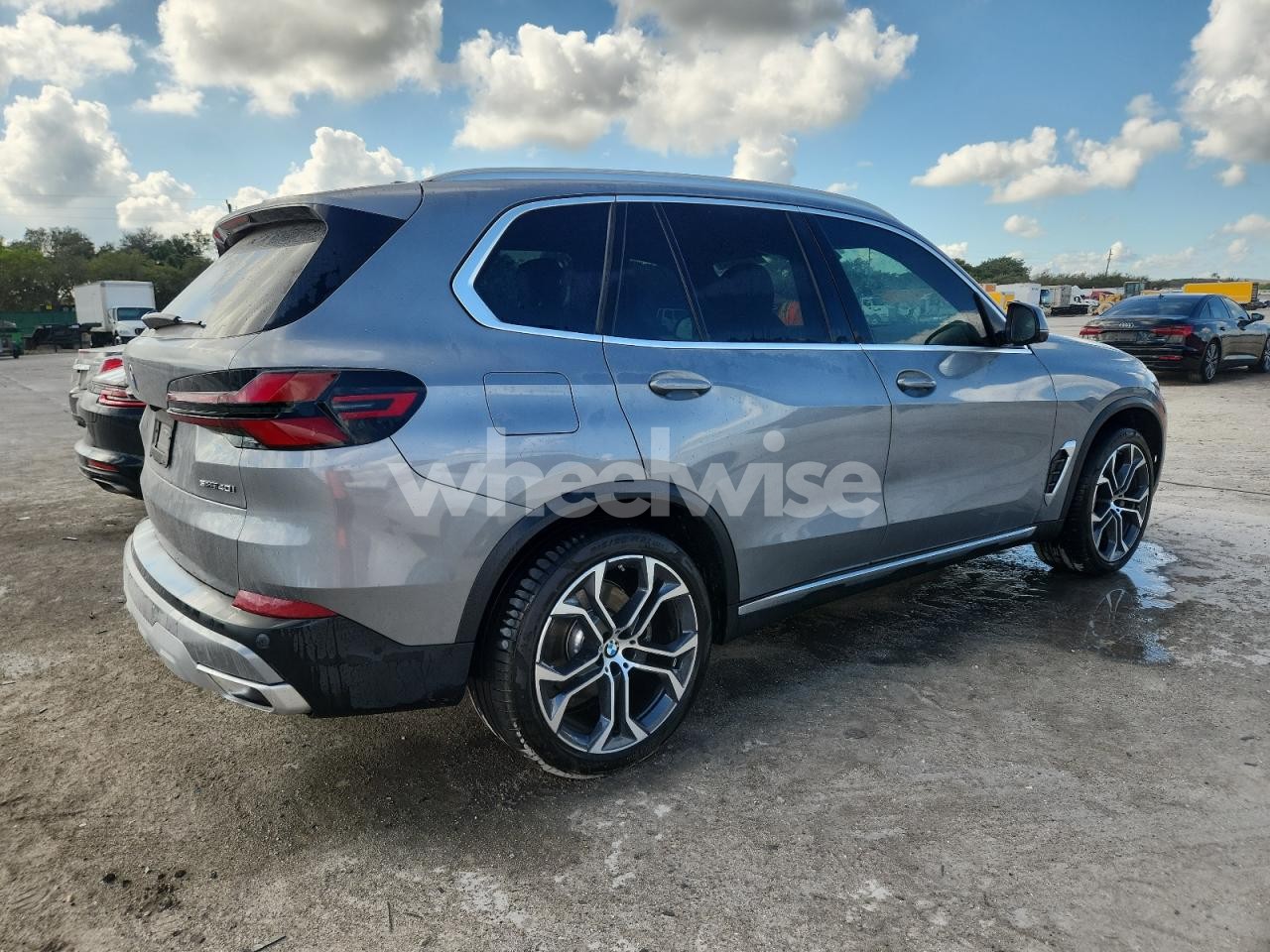 Photo 3 of 2024 BMW X5 SDRIVE 40I (VIN 5UX13EU04R9S78510)