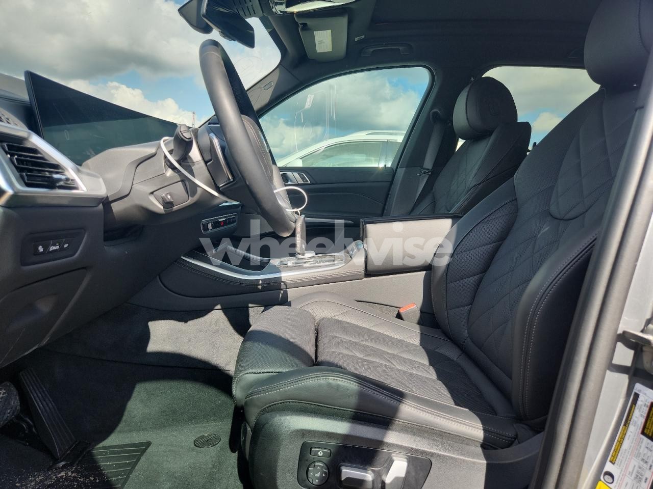 Photo 7 of 2024 BMW X5 SDRIVE 40I (VIN 5UX13EU04R9S78510)