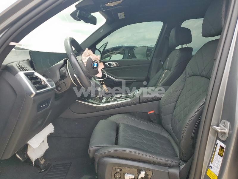 Photo 6 of 2024 BMW X5 SDRIVE 40I (VIN 5UX13EU07R9V02935)