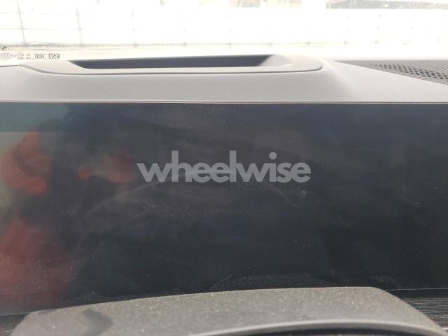 Photo 2 of 2025 BMW X5 SDRIVE 40I (VIN 5UX13EU0XS9Y43901)